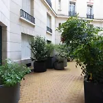 Superb Apartment With Terrace 2Br 4P Trocadero