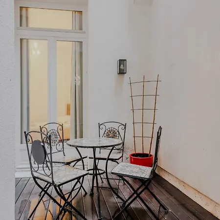 Superb With Terrace 2br 4p Trocadero * Parigi