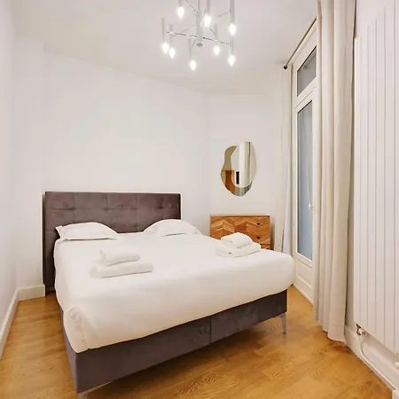 Appartamento Superb With Terrace 2br 4p Trocadero *